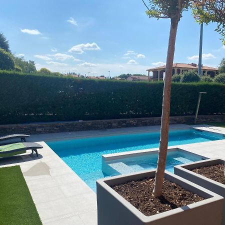 B&B Arcobaleno Longone al Segrino Exteriör bild