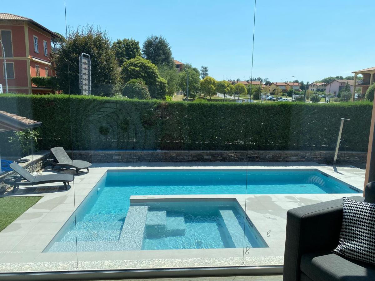 B&B Arcobaleno Longone al Segrino Exteriör bild