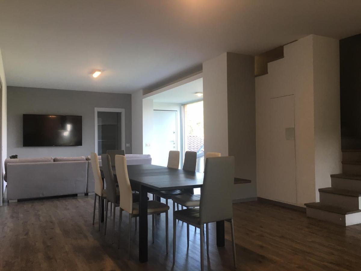 B&B Arcobaleno Longone al Segrino Exteriör bild